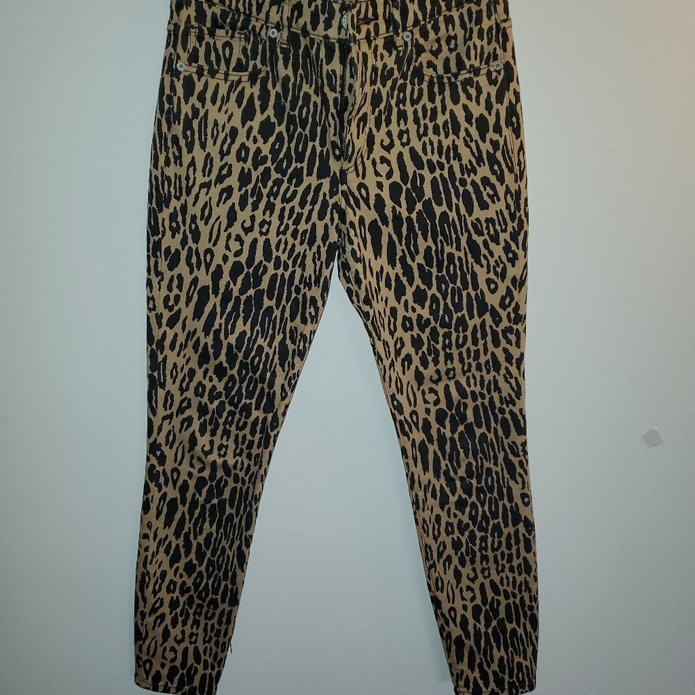 Women's jeans